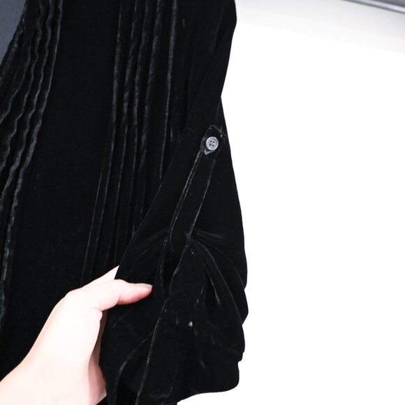 CP Shades Size XS Velvet Roll Sleeve V-Neck Boho Blouse - Picture 4 of 9